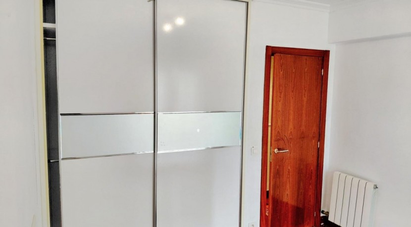 Piso Con Camarote Y Garaje En El Polígono Rojo De Algorta