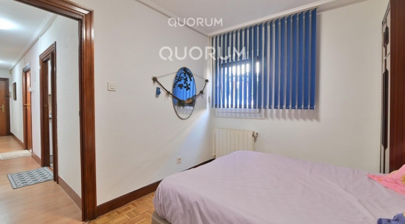 Piso De 2 Habitaciones En El Centro De Santutxu