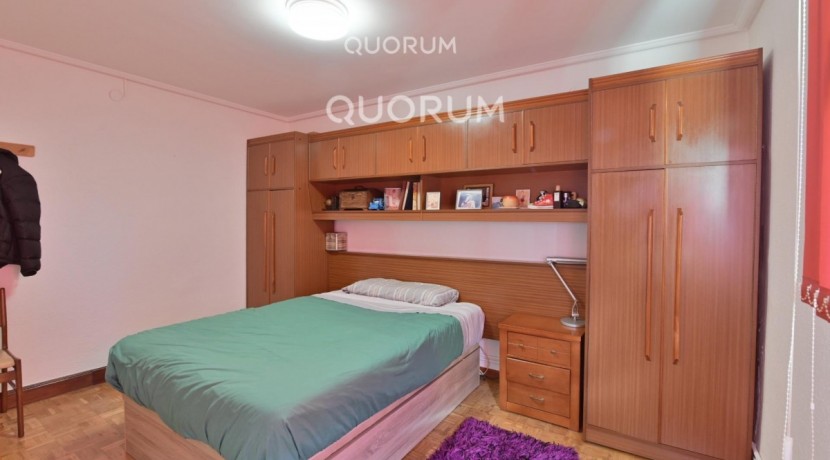 Piso De 2 Habitaciones En El Centro De Santutxu
