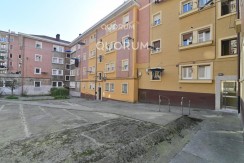 Piso De 2 Habitaciones En El Centro De Santutxu