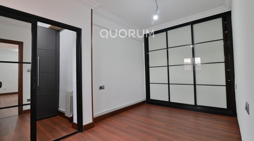 Piso de 2 Habitaciones En Zona Tranquila