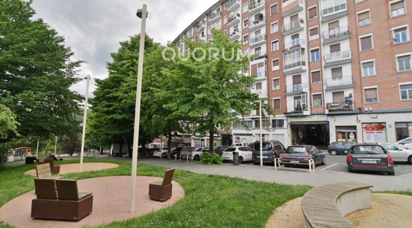 Piso de 2 Habitaciones En Zona Tranquila