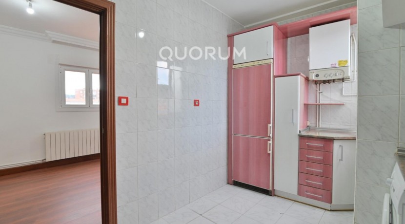 Piso de 2 Habitaciones En Zona Tranquila