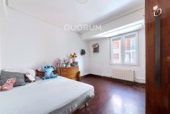 Piso De 3 Dormitorios Con 3 Balcones, Ascensor Cota 0 y Fachada Rehabilitada En Pleno Centro