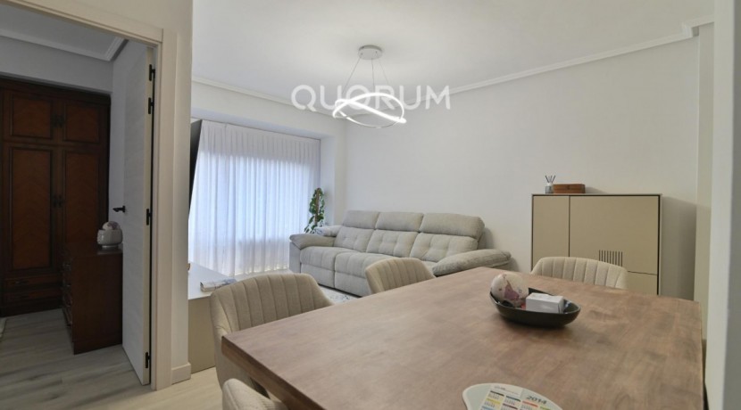Piso de 3 Habitaciones Con Terraza Y 2 Baños En El Centro De Santutxu