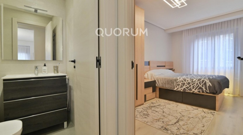 Piso de 3 Habitaciones Con Terraza Y 2 Baños En El Centro De Santutxu