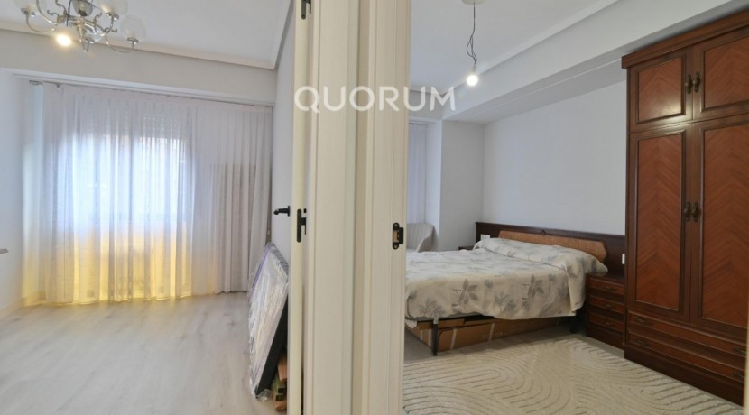 Piso de 3 Habitaciones Con Terraza Y 2 Baños En El Centro De Santutxu