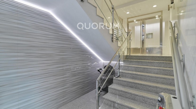 Piso de 3 Habitaciones Con Terraza Y 2 Baños En El Centro De Santutxu