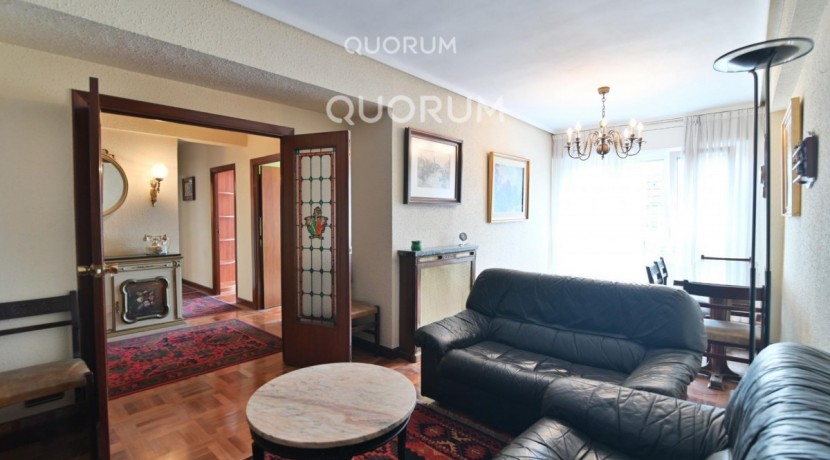 Piso De 3 Habitaciones En El Centro De Santutxu