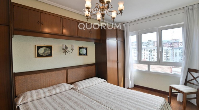 Piso De 3 Habitaciones En El Centro De Santutxu