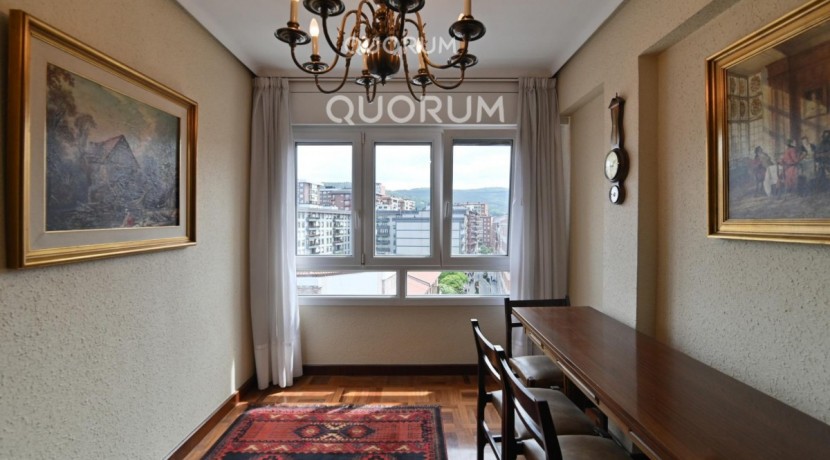 Piso De 3 Habitaciones En El Centro De Santutxu