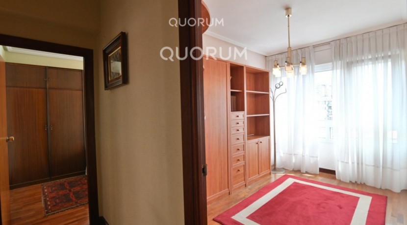 Piso De 3 Habitaciones En El Centro De Santutxu