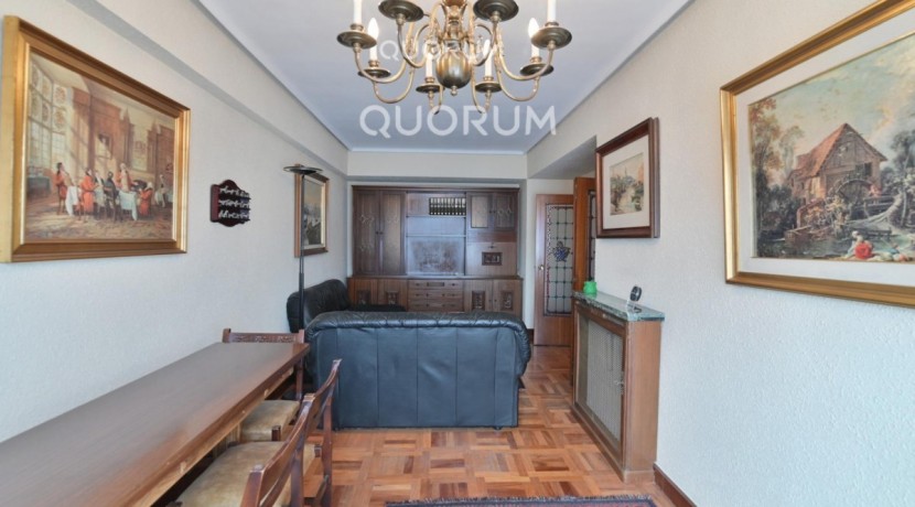 Piso De 3 Habitaciones En El Centro De Santutxu