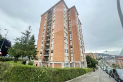 Piso De 3 Habitaciones En Txurdinaga.