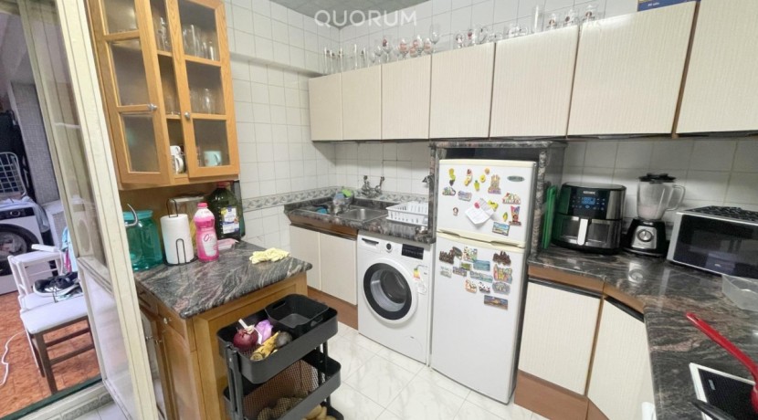 Piso De 3 Habitaciones En Txurdinaga.