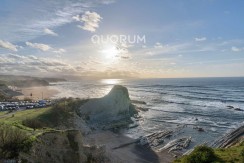 Piso En Primera Línea de Playa Con LAS MEJORES VISTAS AL PEÑÓN En Urbanización Sopelmar