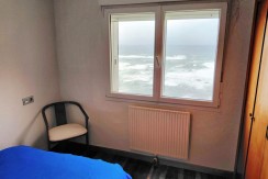 Piso En Primera Línea de Playa Con LAS MEJORES VISTAS AL PEÑÓN En Urbanización Sopelmar