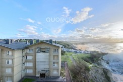 Piso En Primera Línea de Playa Con LAS MEJORES VISTAS AL PEÑÓN En Urbanización Sopelmar