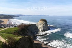 Piso En Primera Línea de Playa Con LAS MEJORES VISTAS AL PEÑÓN En Urbanización Sopelmar