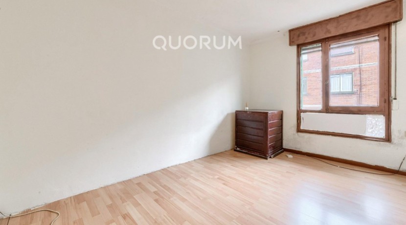 Piso Luminoso De 2 Dormitorios Con Ascensor Para Decorar A Tu Gusto en Zona Ariz