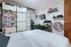 Piso Luminoso y Totalmente Exterior De 3 Dormitorios Con Amplio Trastero  En Zona Lanbarketa