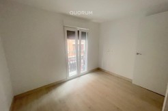 Piso Reformado Sin Amueblar de 3 Habitaciones