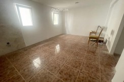 Piso Reformado Sin Amueblar de 3 Habitaciones