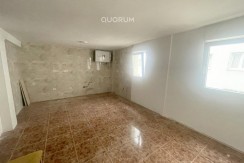 Piso Reformado Sin Amueblar de 3 Habitaciones