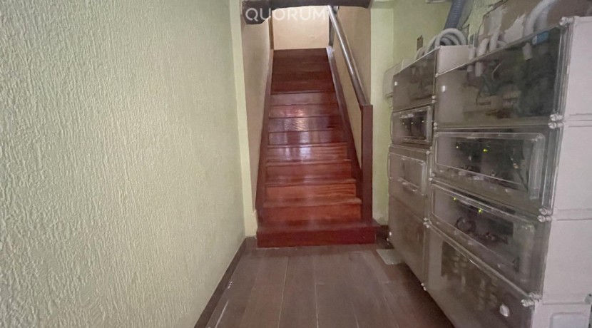 Piso Reformado Sin Amueblar de 3 Habitaciones