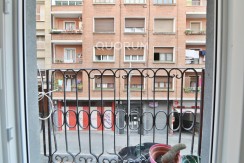 Piso Reformado Sin Amueblar de 3 Habitaciones