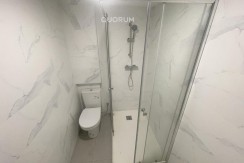 Piso Reformado Sin Amueblar de 3 Habitaciones