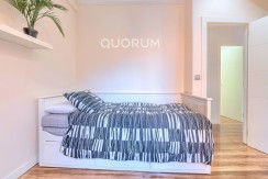 Preciosa Vivienda Luminosa De 2 Dormitorios y 2 Baños Con Balcón y Ascensor Cota 0 en Zona Centro