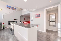 Preciosa y Amplia Vivienda Tasada Municipal A Dos Alturas De 3 Dorm. y 2 Baños En Zona Cartonajes-Ariz
