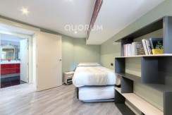 Preciosa y Amplia Vivienda Tasada Municipal A Dos Alturas De 3 Dorm. y 2 Baños En Zona Cartonajes-Ariz