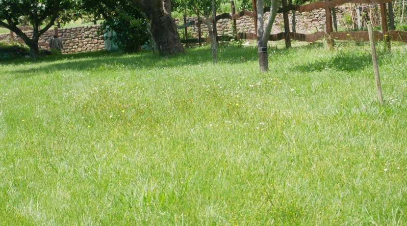 Precioso Adosado De 3 Dormitorios y 2 baños Con Txoko y Terreno En Arrankudiaga