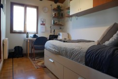 Precioso Adosado De 3 Dormitorios y 2 baños Con Txoko y Terreno En Arrankudiaga