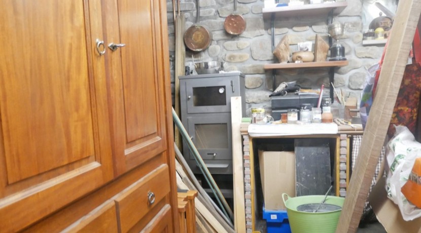Precioso Adosado De 3 Dormitorios y 2 baños Con Txoko y Terreno En Arrankudiaga