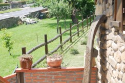 Precioso Adosado De 3 Dormitorios y 2 baños Con Txoko y Terreno En Arrankudiaga