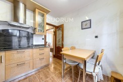Precioso Adosado De 4 Dorm. y 4 Baños Con Amplia Terraza, Txoko y Garaje En Zona San Miguel