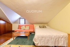 Precioso Adosado De 4 Dorm. y 4 Baños Con Amplia Terraza, Txoko y Garaje En Zona San Miguel