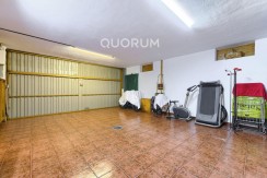 Precioso Adosado De 4 Dorm. y 4 Baños Con Amplia Terraza, Txoko y Garaje En Zona San Miguel