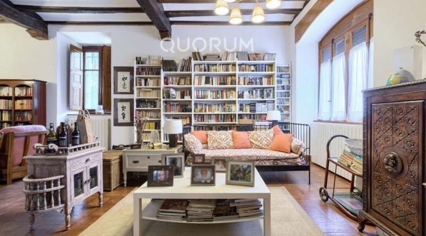 Precioso Caserón de Piedra De 4 Dormitorios y 3 Baños En Zona Privilegiada de Arrankudiaga