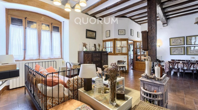 Precioso Caserón de Piedra De 4 Dormitorios y 3 Baños En Zona Privilegiada de Arrankudiaga