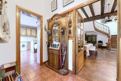 Precioso Caserón de Piedra De 4 Dormitorios y 3 Baños En Zona Privilegiada de Arrankudiaga