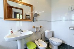 Precioso Caserón de Piedra De 4 Dormitorios y 3 Baños En Zona Privilegiada de Arrankudiaga
