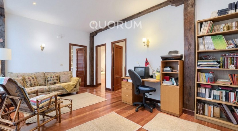 Precioso Caserón de Piedra De 4 Dormitorios y 3 Baños En Zona Privilegiada de Arrankudiaga