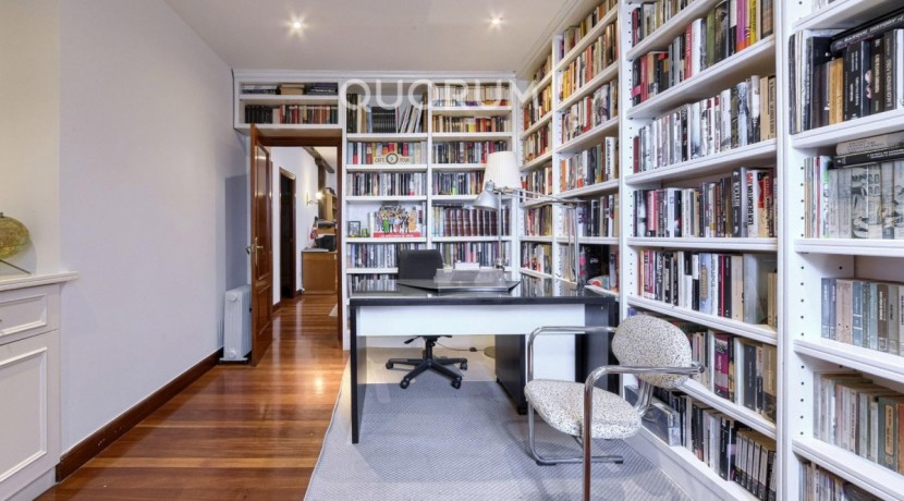 Precioso Caserón de Piedra De 4 Dormitorios y 3 Baños En Zona Privilegiada de Arrankudiaga