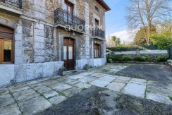 Precioso Caserón de Piedra De 4 Dormitorios y 3 Baños En Zona Privilegiada de Arrankudiaga