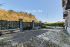 Precioso Caserón de Piedra De 4 Dormitorios y 3 Baños En Zona Privilegiada de Arrankudiaga