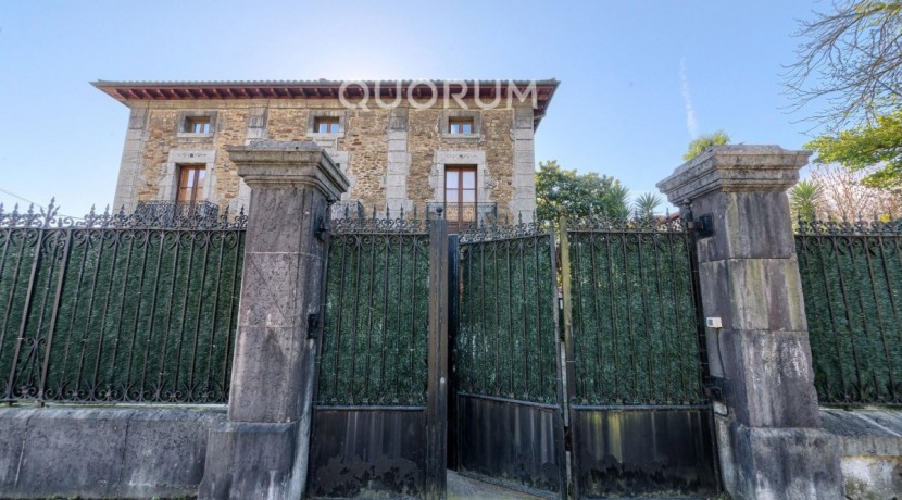 Precioso Caserón de Piedra De 4 Dormitorios y 3 Baños En Zona Privilegiada de Arrankudiaga